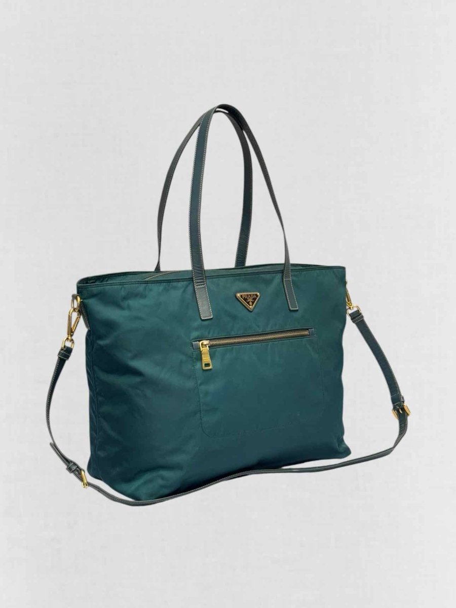 Pre - loved PRADA Green Shoulder Bag at Reems Closet