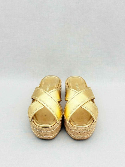 Pre - loved PRADA Metallic Gold Size EU 36 Platform at Reems Closet