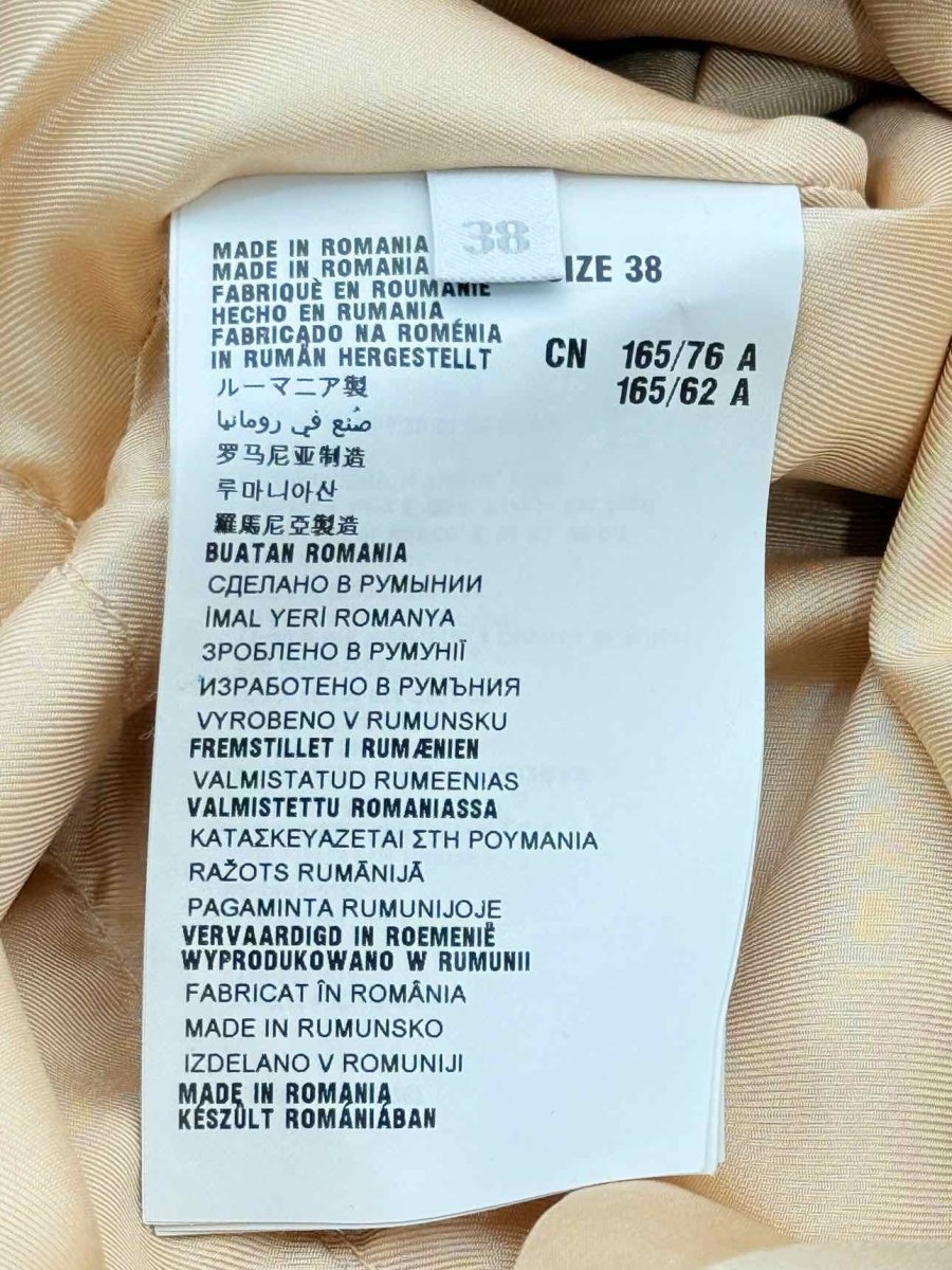 Pre - loved PRADA Peach Size US 2 Short Dress at Reems Closet