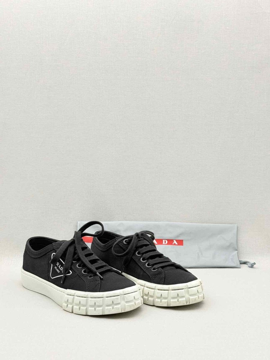 Pre - loved PRADA Wheel Low - top Black Size EU 40 Sneakers at Reems Closet