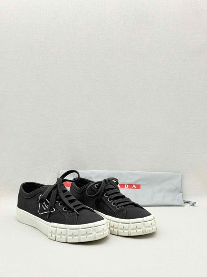 Pre - loved PRADA Wheel Low - top Black Size EU 40 Sneakers at Reems Closet