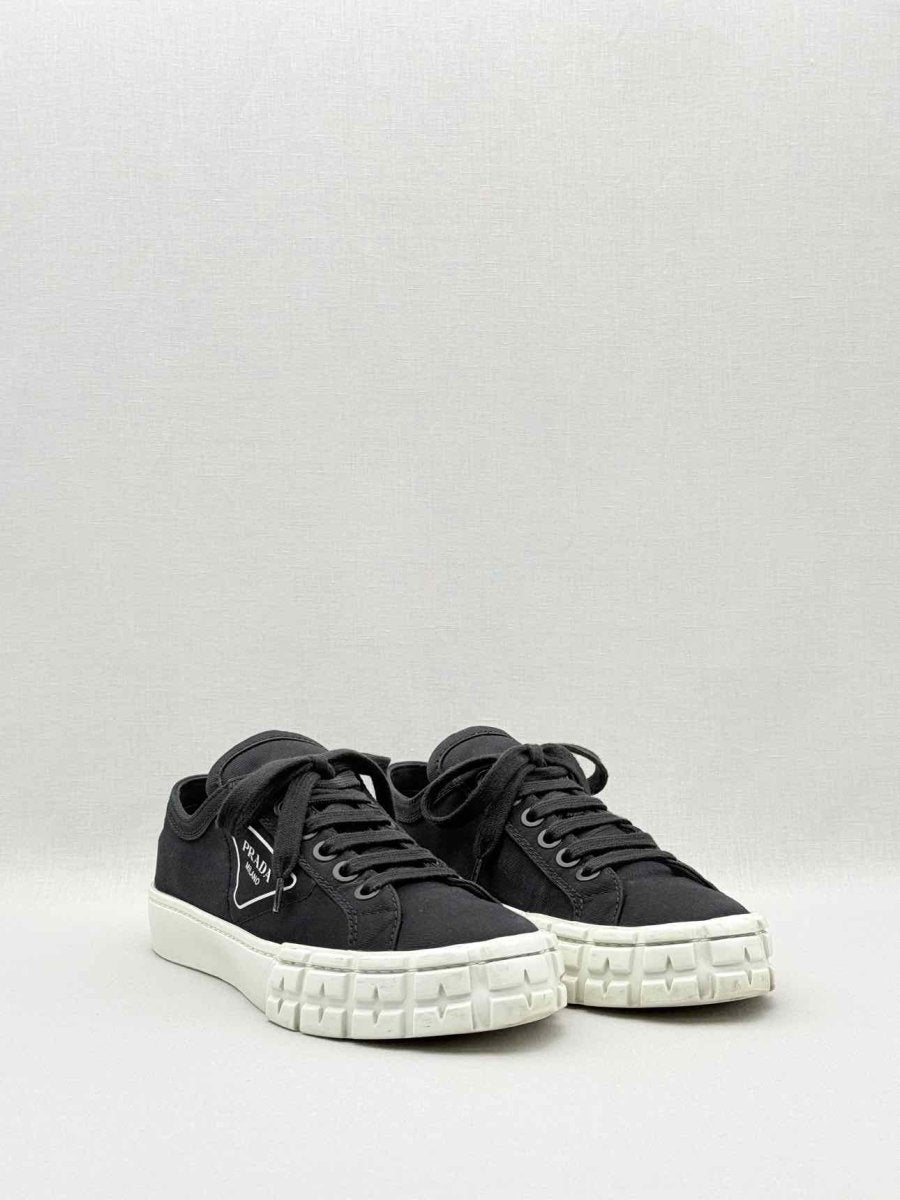 Pre - loved PRADA Wheel Low - top Black Size EU 40 Sneakers at Reems Closet