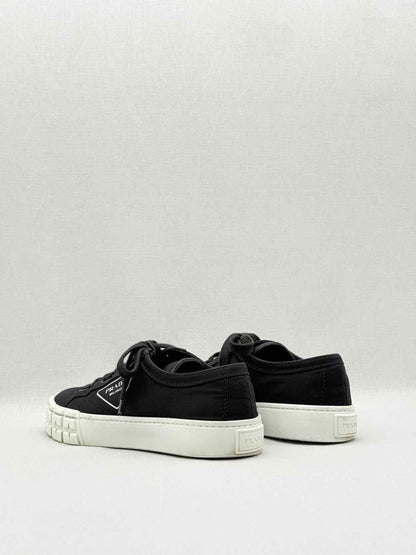 Pre - loved PRADA Wheel Low - top Black Size EU 40 Sneakers at Reems Closet