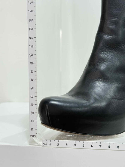 Pre - loved PURA LOPEZ Black Size EU 38 Ankle Boots at Reems Closet