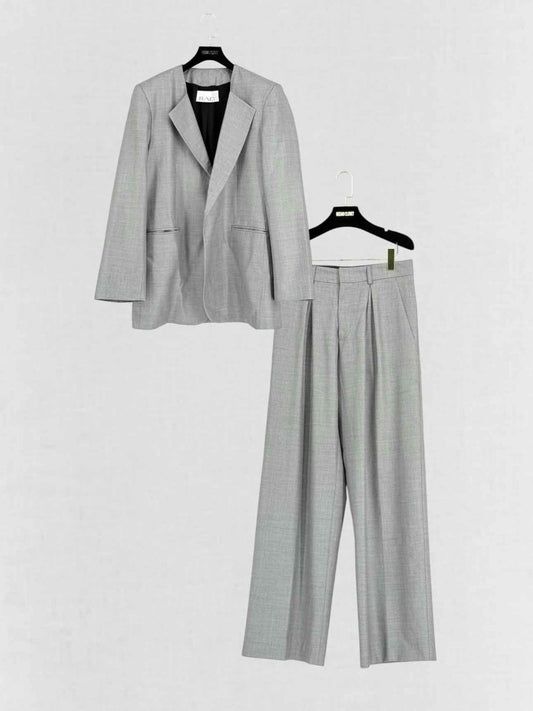 Pre - loved RAEY Grey Size US 8 Outfit Set at Reems Closet