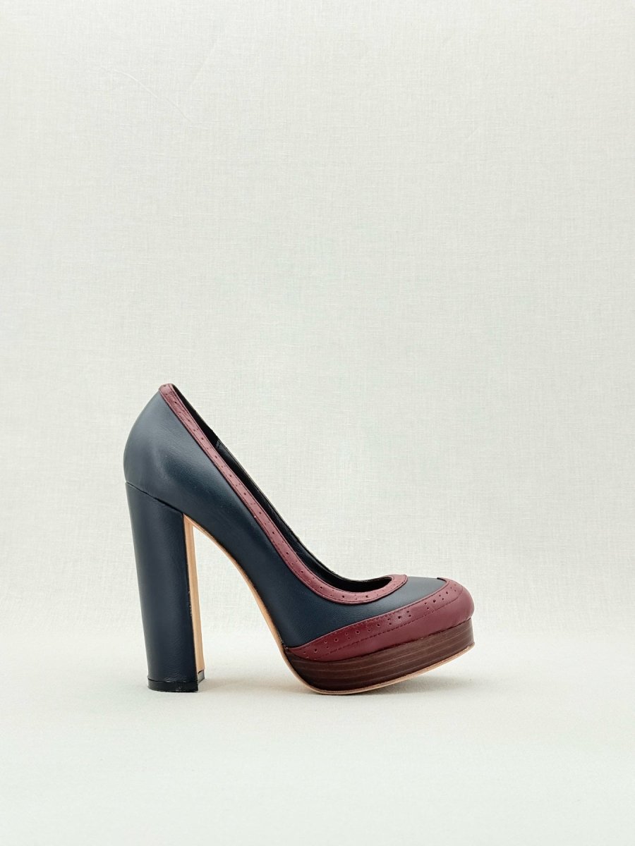 Pre - loved RAOUL Black & Burgundy Size EU 40 Pumps at Reems Closet