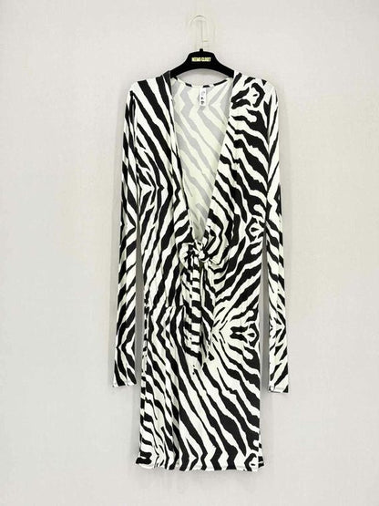Pre-loved RAT & BOA Allegra White & Black Size Small Short Dress at Reems Closet