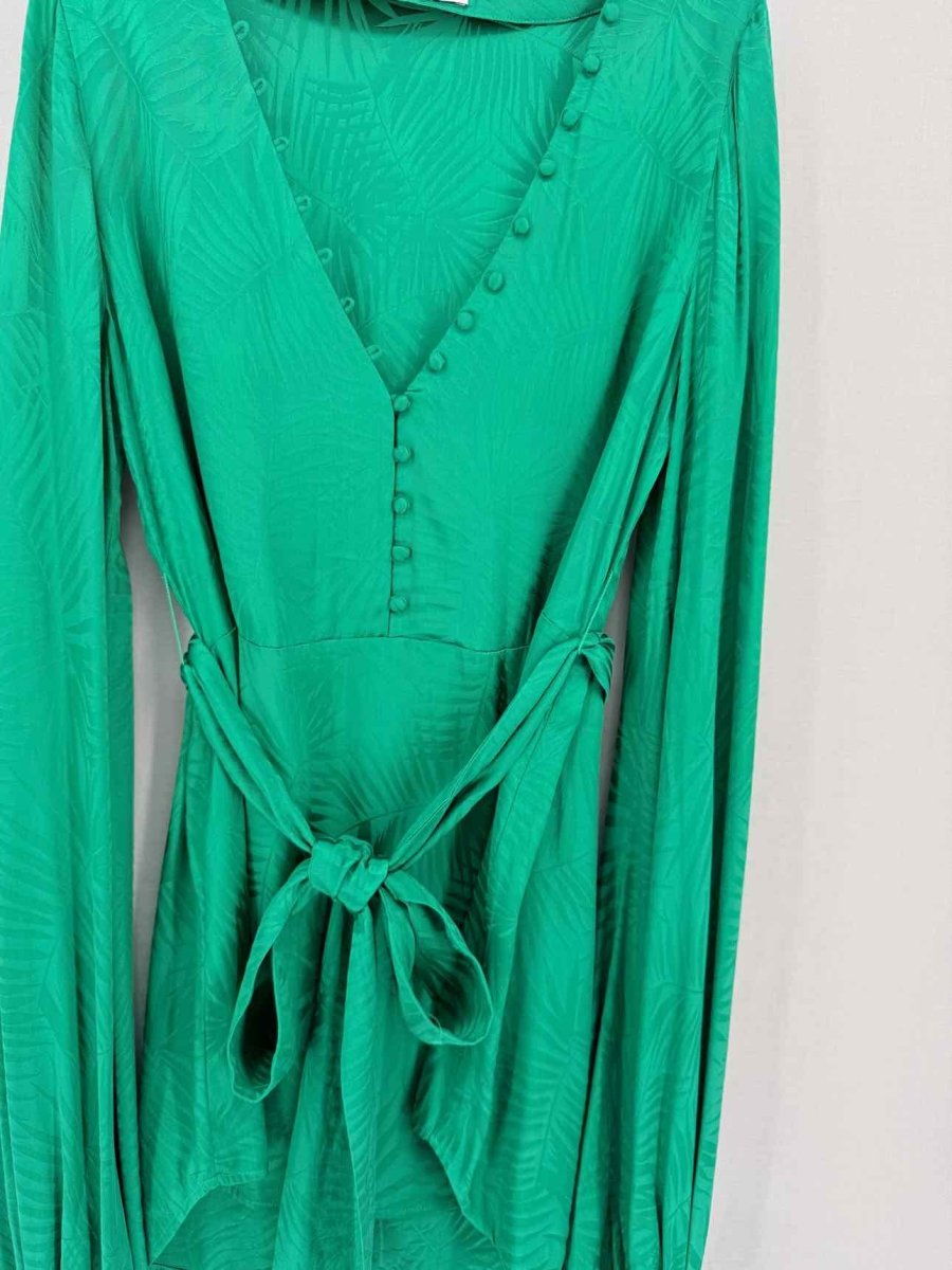 Pre-loved RAT & BOA Harlequin Green Size XSmall Short Dress at Reems Closet