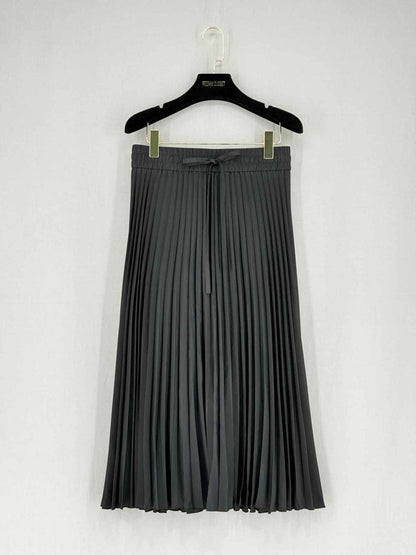Pre - loved RED VALENTINO Black Size US 2 Midi Skirt at Reems Closet
