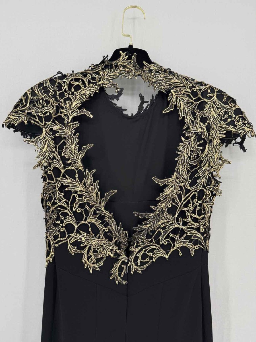 Pre - loved REEMS CLOSET Black w/ Gold Panel Size US 4 Long Dress at Reems Closet