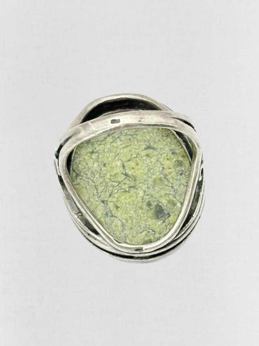 Pre - loved REEMS CLOSET Silver & Green Fashion Ring & Earrings at Reems Closet