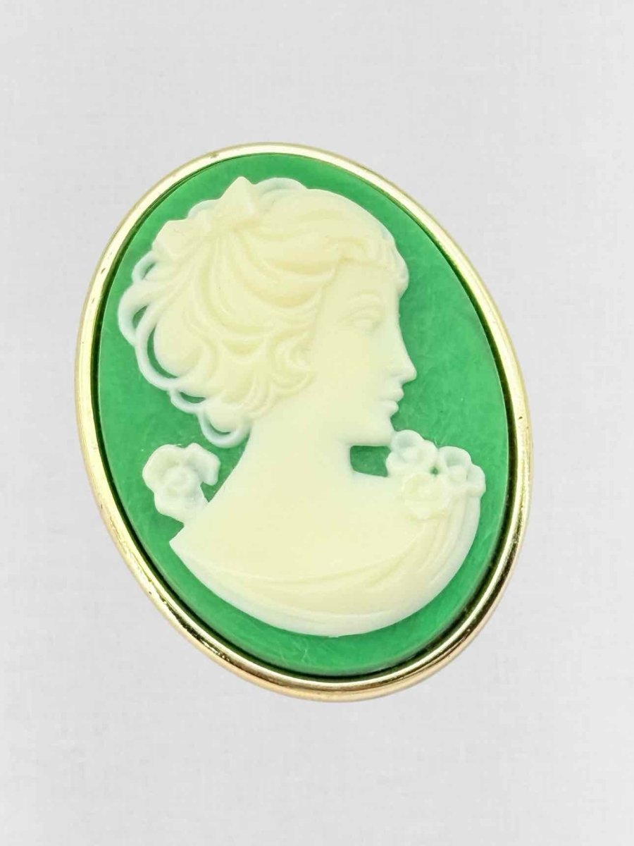 Pre - loved REEMS CLOSET Vintage Fashion Brooch at Reems Closet