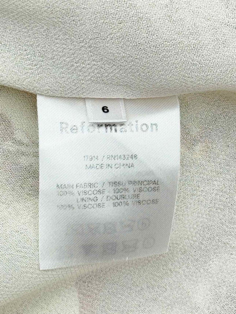 Pre-loved REFORMATION Nikita White & Red Size US 6 Short Dress at Reems Closet