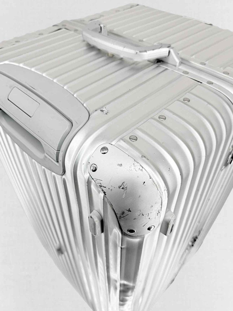 Pre - loved RIMOWA Trunk Silver Rolling Luggage at Reems Closet