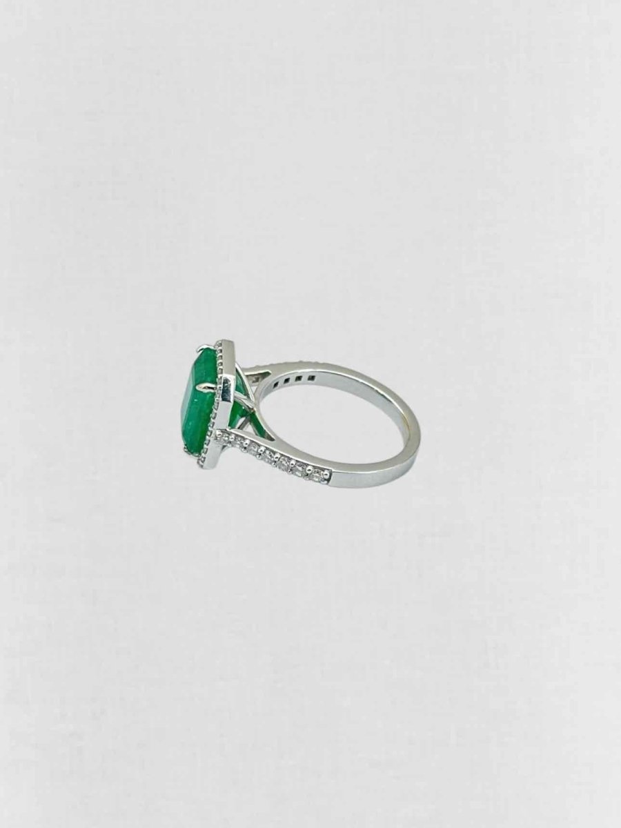 Pre - loved RING Ring at Reems Closet