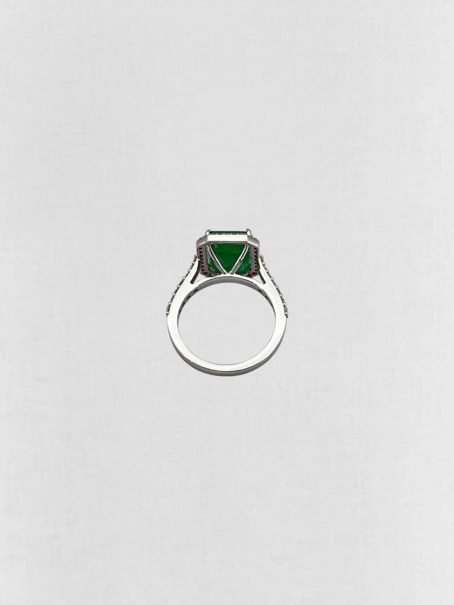 Pre - loved RING Ring at Reems Closet