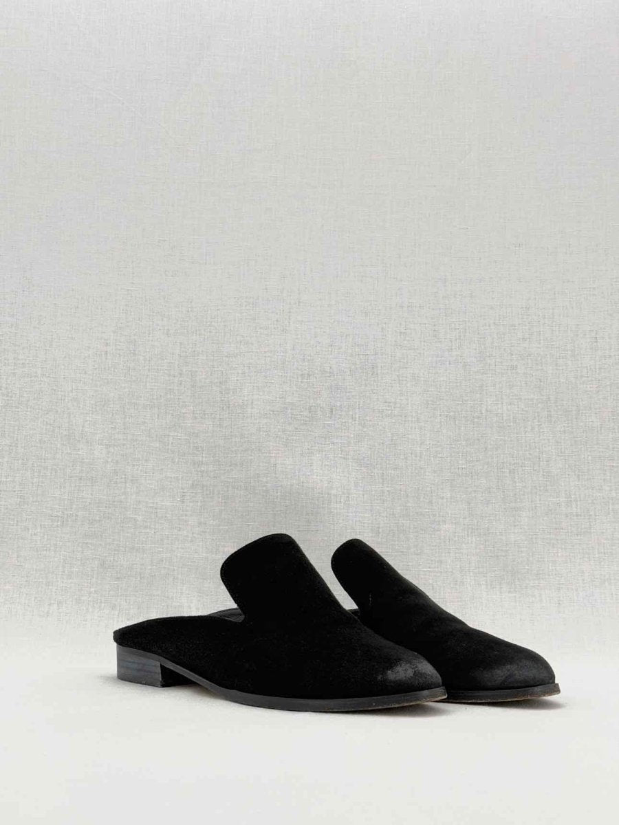 Pre - loved ROBERT CLERGERIE Black Size EU 39 Mules at Reems Closet
