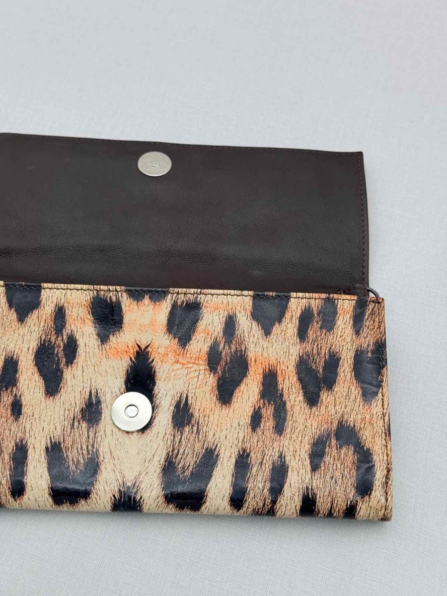 Pre-loved ROBERTO CAVALLI Beige Multicolor Leopard Print Clutch at Reems Closet