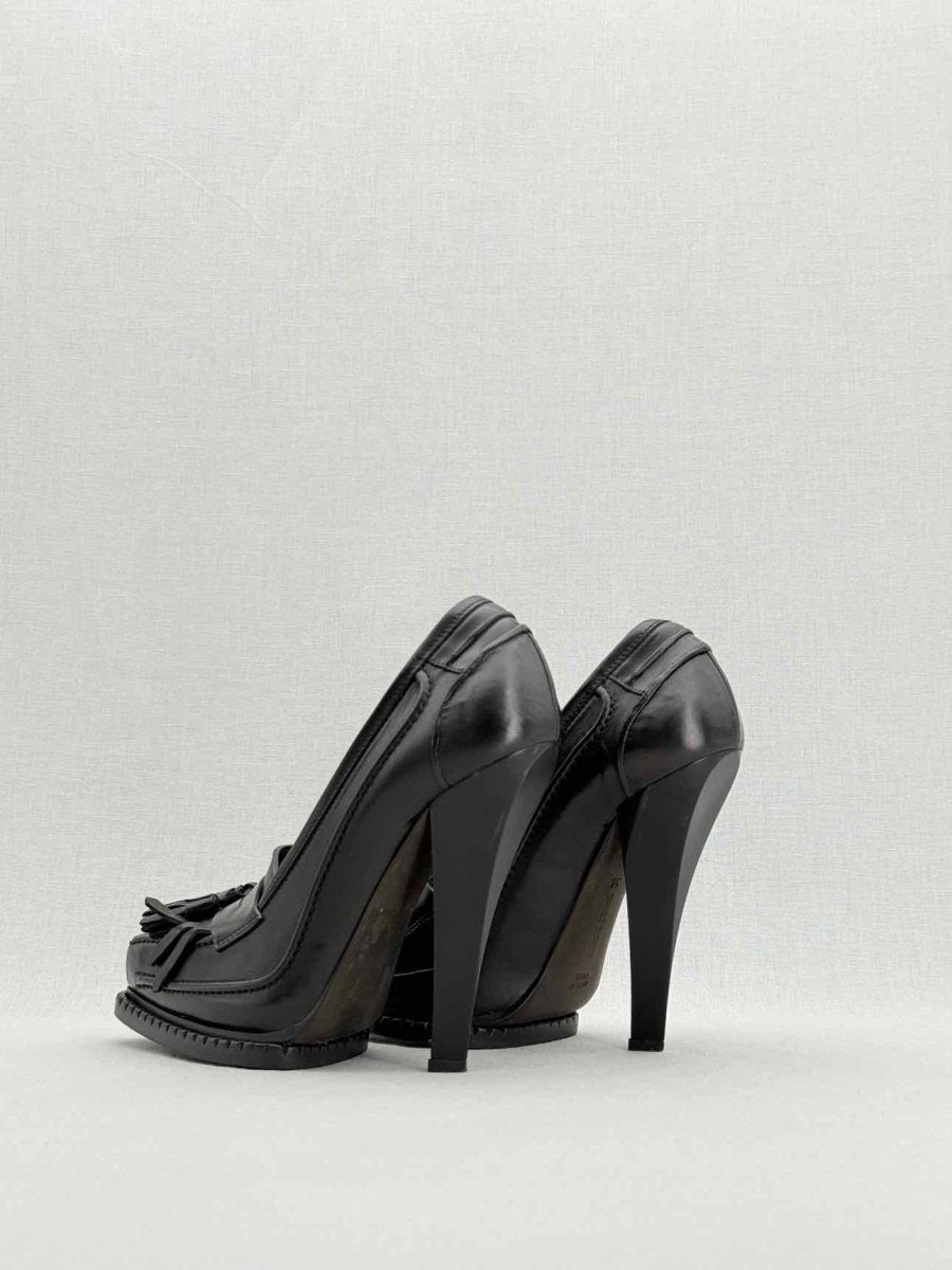 Pre - loved ROBERTO CAVALLI Black Size EU 38 Pumps at Reems Closet