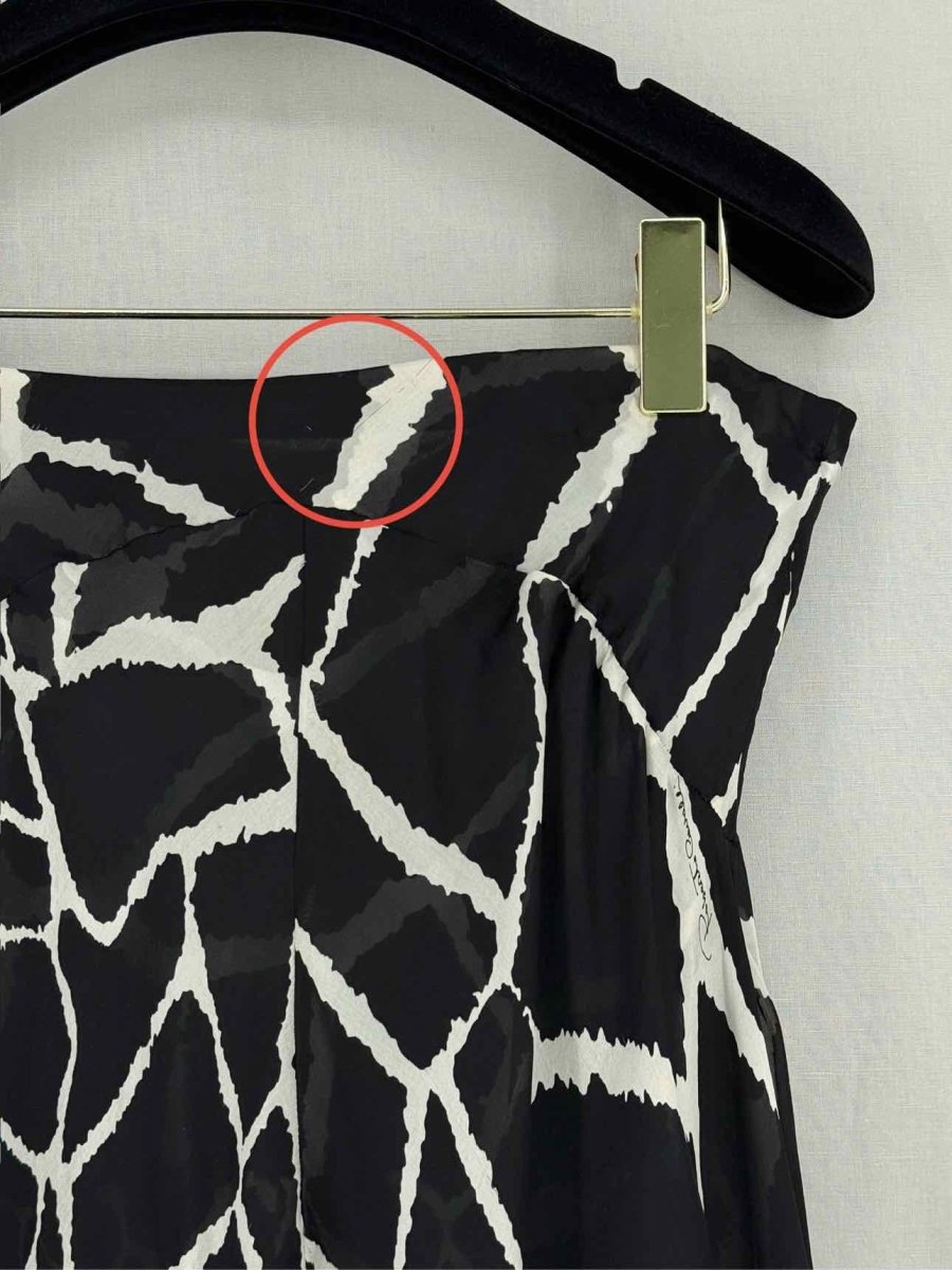 Pre - loved ROBERTO CAVALLI Black & White Size US 10 Outfit Set at Reems Closet