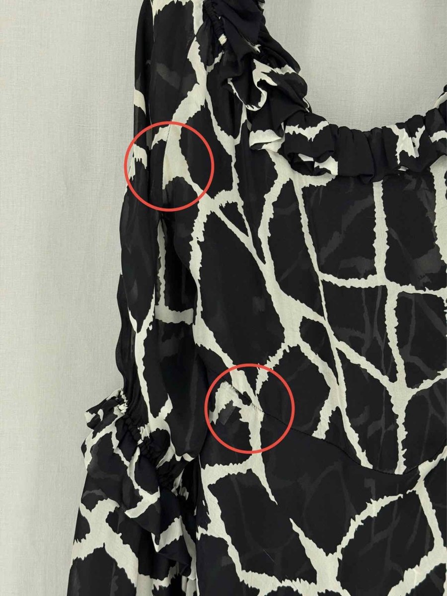 Pre - loved ROBERTO CAVALLI Black & White Size US 10 Outfit Set at Reems Closet