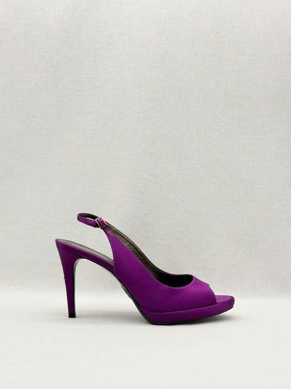 Pre-loved ROBERTO CAVALLI Fuchsia Size EU 39 Slingbacks at Reems Closet