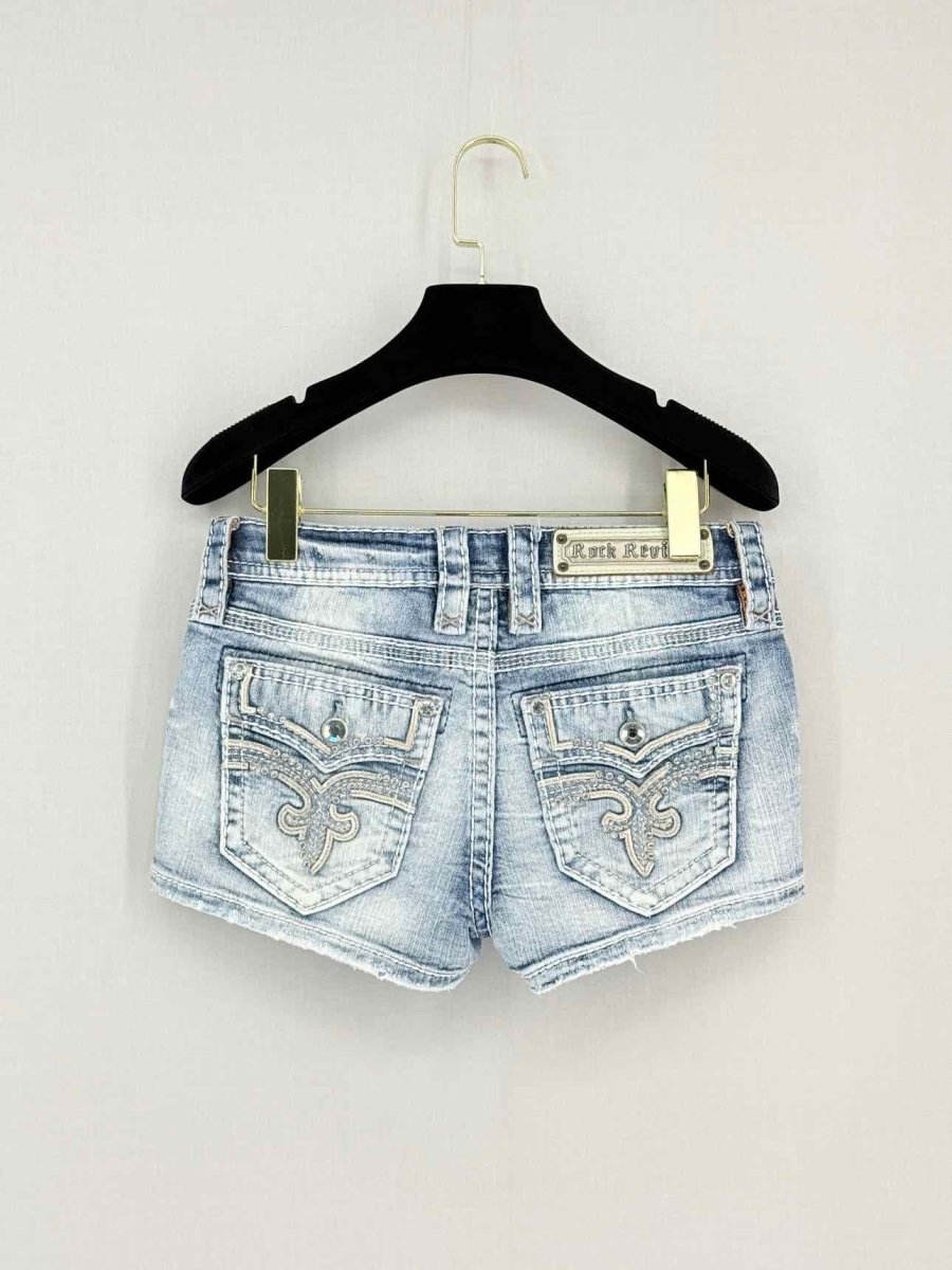 Pre-loved ROCK REVIVAL Pecola Faded Blue Size 25 Shorts at Reems Closet