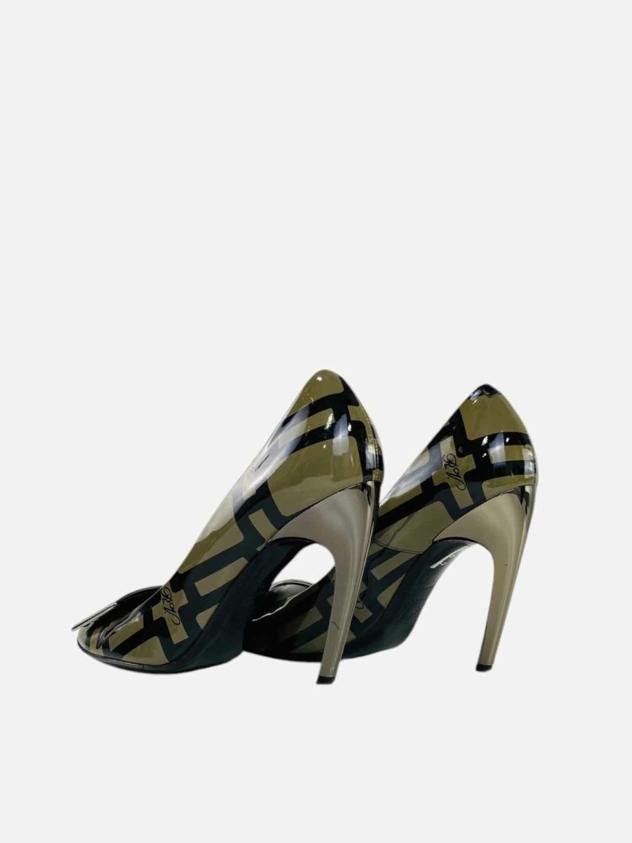 Pre - loved ROGER VIVIER Trompette Khaki & Black Size EU 39.5 Pumps at Reems Closet