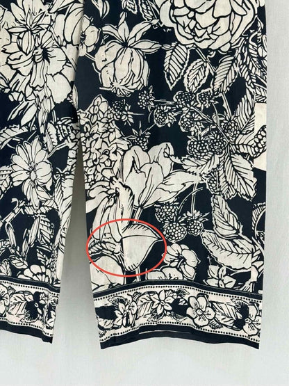 Pre - loved S' MAXMARA Black & White Print Size US 0 Pants at Reems Closet