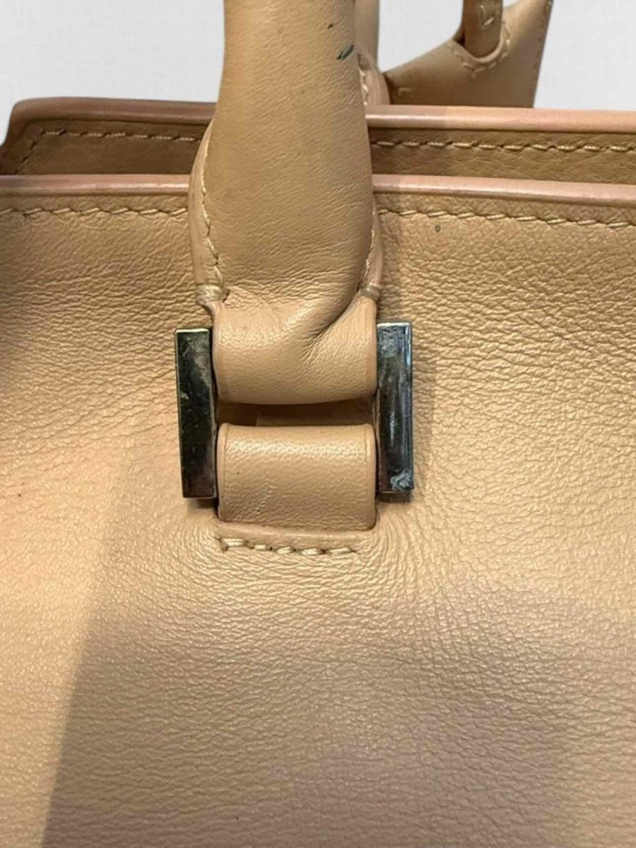 Pre - loved SAINT LAURENT Beige Shoulder Bag at Reems Closet