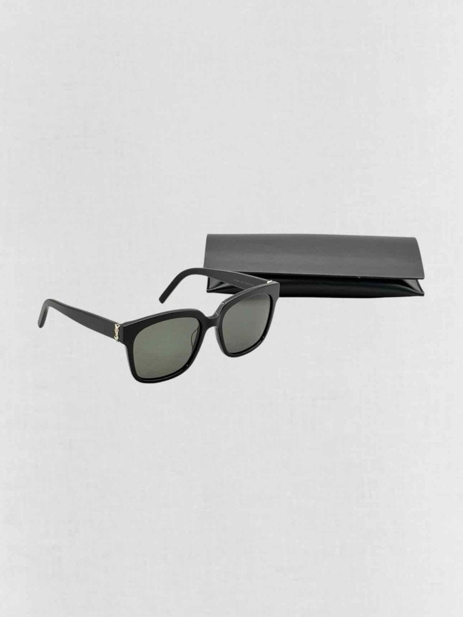 Pre-loved SAINT LAURENT Black Sunglasses at Reems Closet