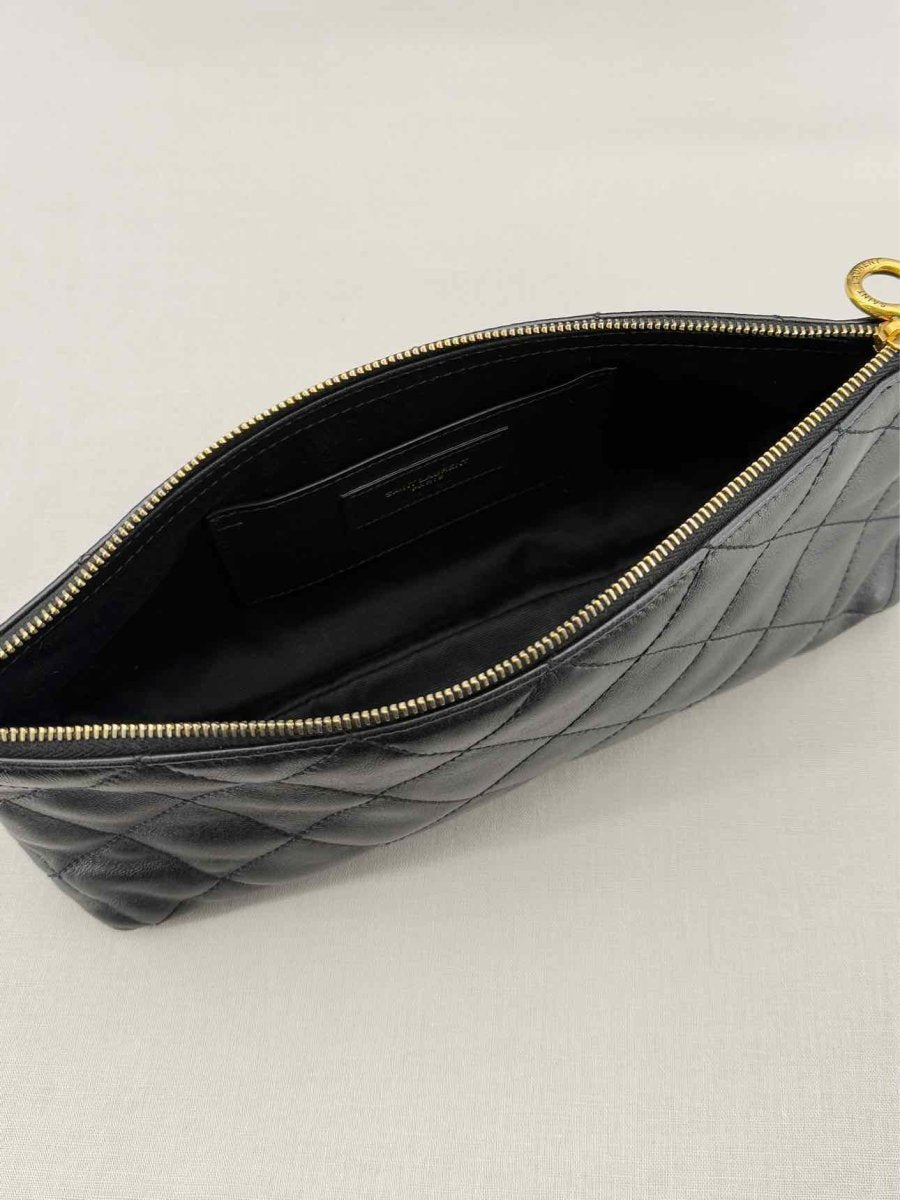 Pre-loved SAINT LAURENT Icare Black Tote Bag at Reems Closet