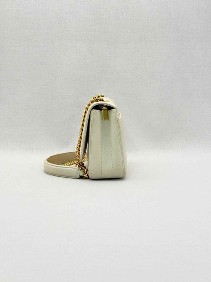 Pre-loved SAINT LAURENT Vicky Beige Quilted Shoulder Bag at Reems Closet