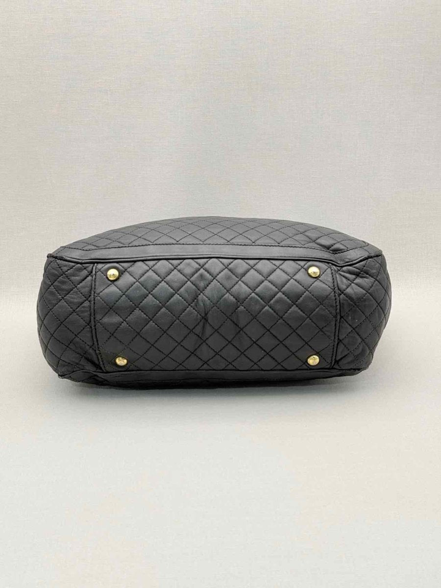 Pre-loved SALVATORE FERRAGAMO Betulla Chain Black Tote Bag at Reems Closet