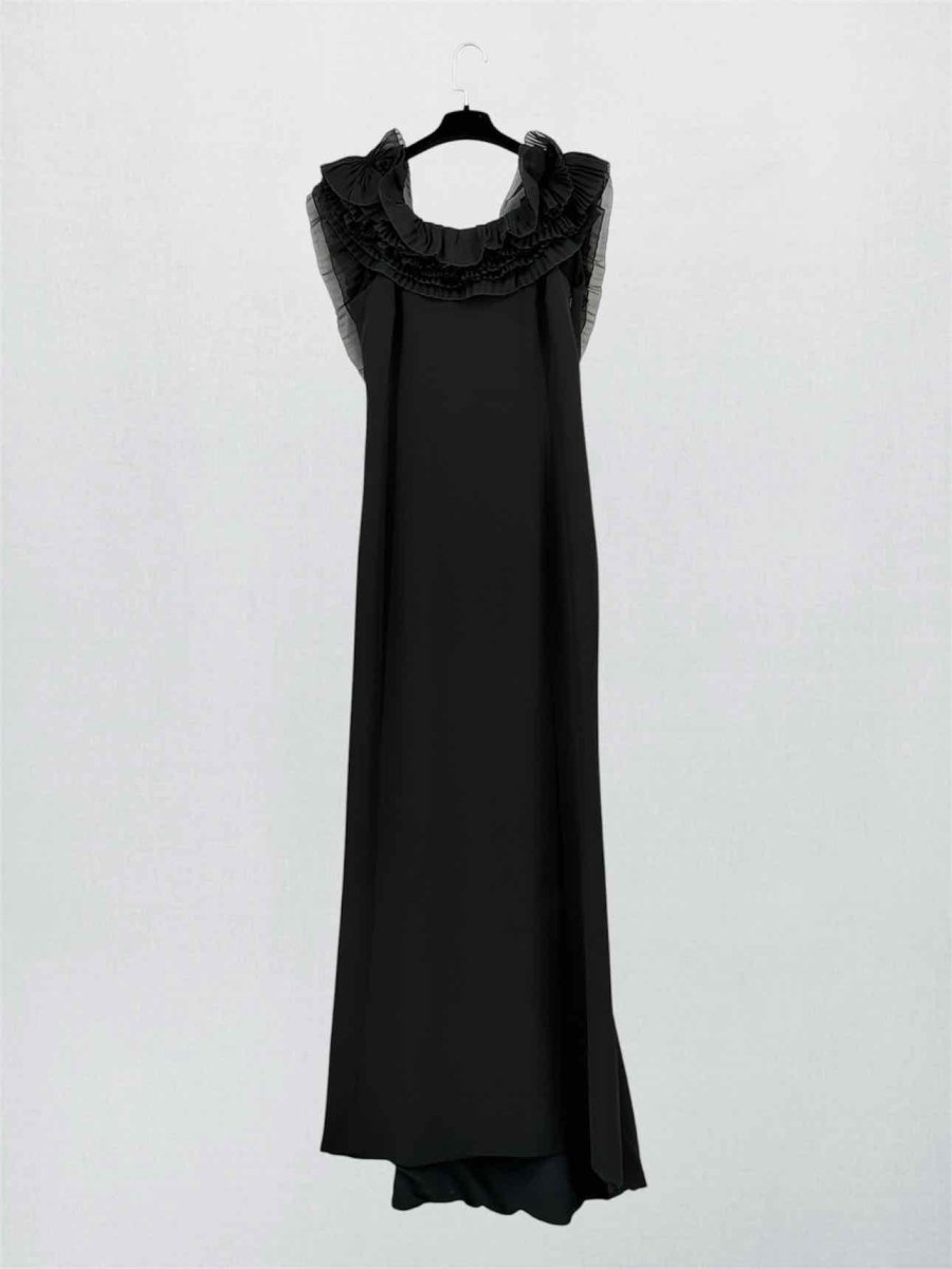 Pre-loved SALVATORE FERRAGAMO Black Size US 6 Long Dress at Reems Closet