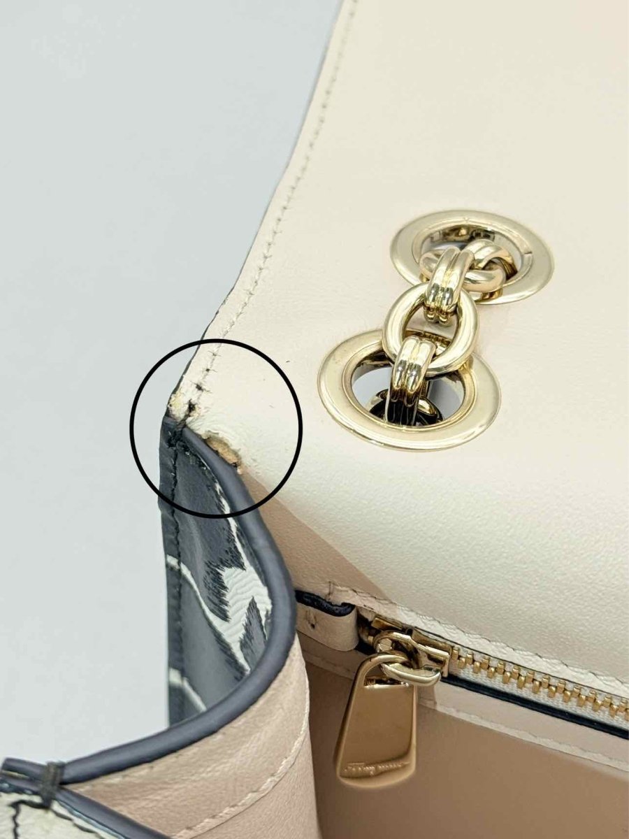 Pre-loved SALVATORE FERRAGAMO Gancini Black & White Shoulder Bag at Reems Closet