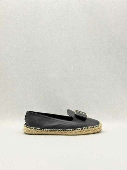 Pre-loved SALVATORE FERRAGAMO Sannio Black Size EU 39.5 Flats at Reems Closet