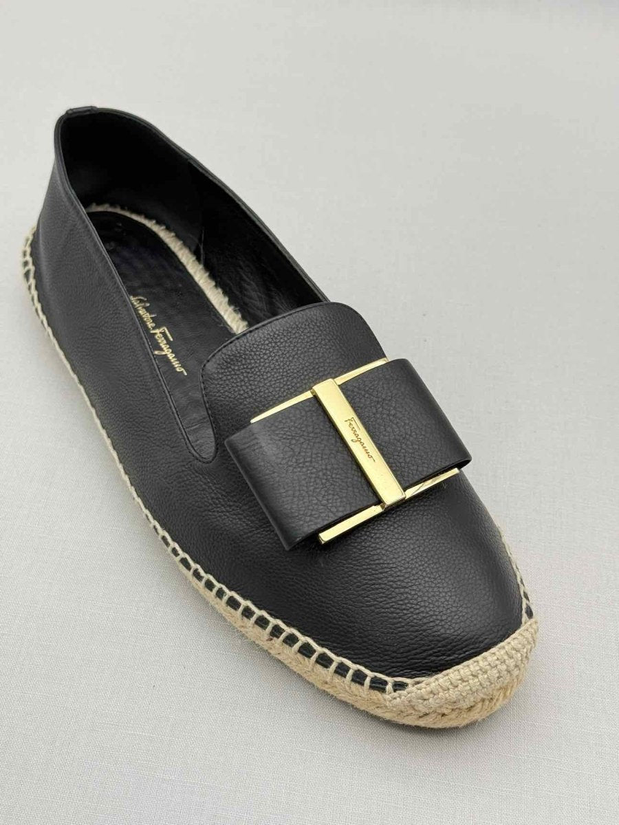 Pre-loved SALVATORE FERRAGAMO Sannio Black Size EU 39.5 Flats at Reems Closet
