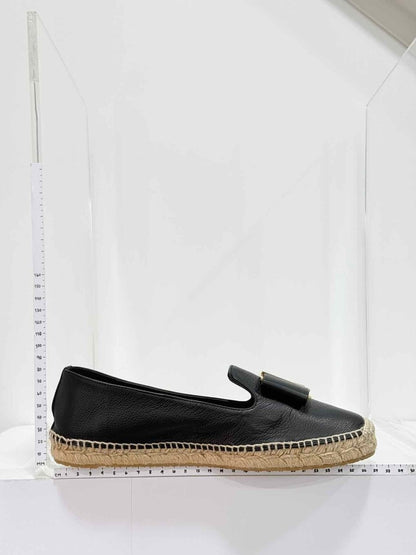Pre-loved SALVATORE FERRAGAMO Sannio Black Size EU 39.5 Flats at Reems Closet