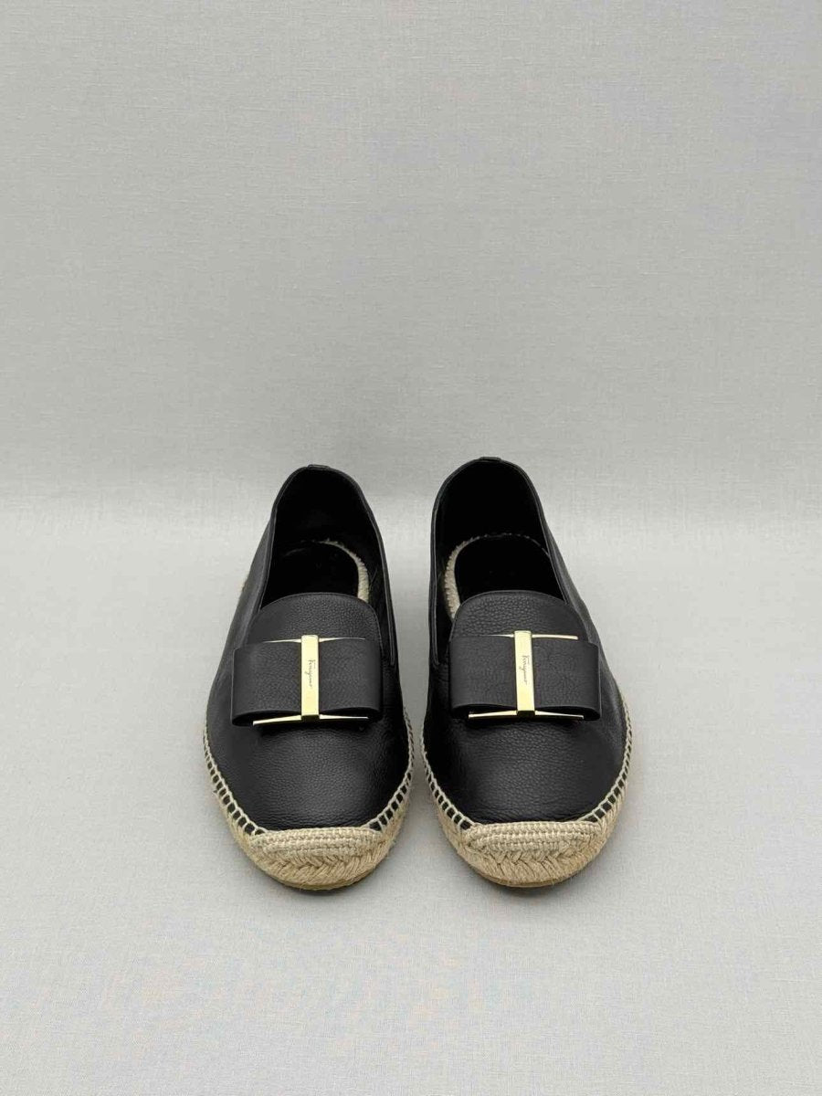 Pre-loved SALVATORE FERRAGAMO Sannio Black Size EU 39.5 Flats at Reems Closet