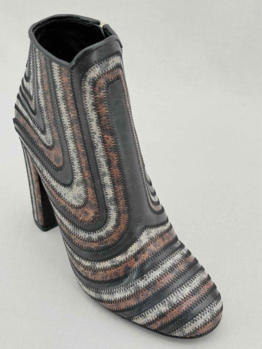 Pre - loved SALVATORE FERRAGAMO Size EU 38 Ankle Boots at Reems Closet