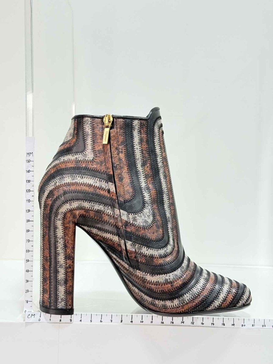Pre - loved SALVATORE FERRAGAMO Size EU 38 Ankle Boots at Reems Closet
