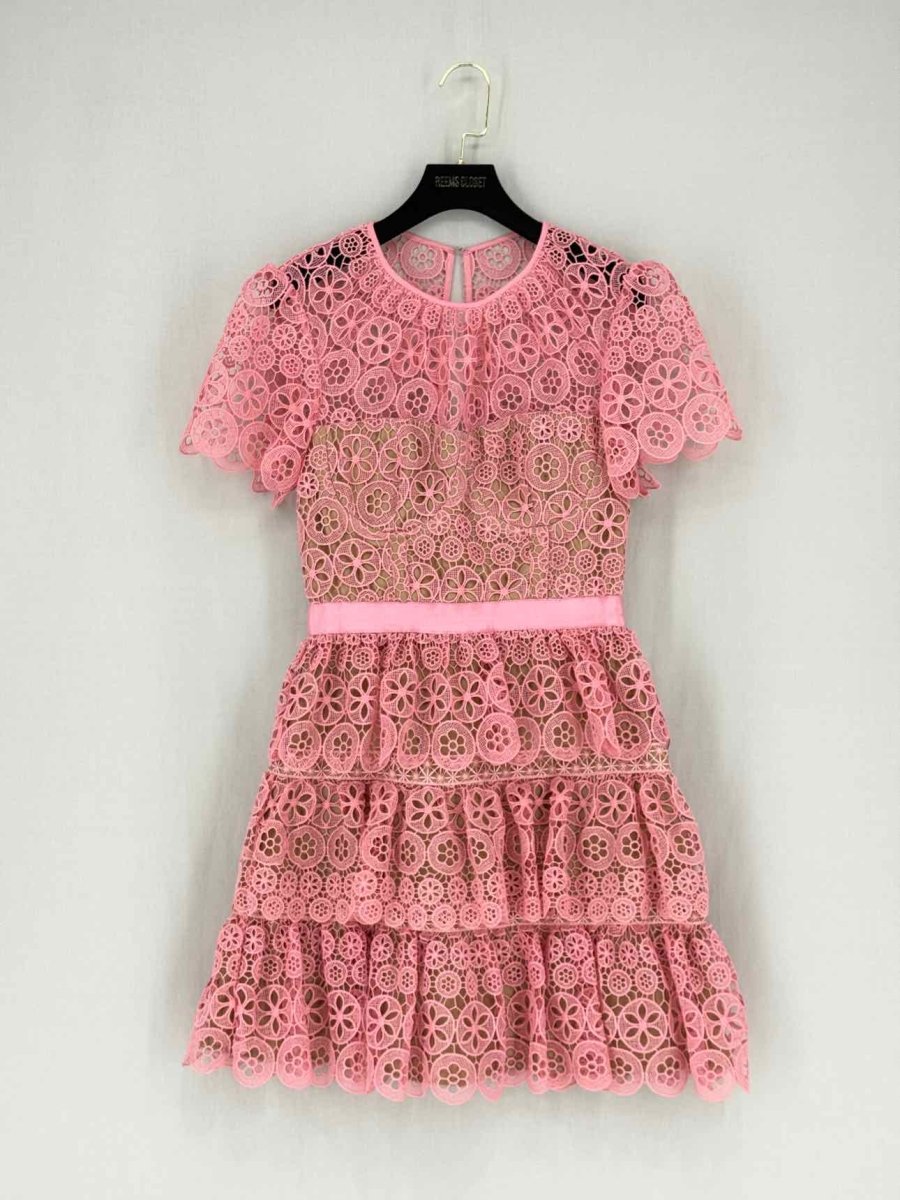 Pre - loved SELF - PORTRAIT Coral Size US 4 Short Dress at Reems Closet