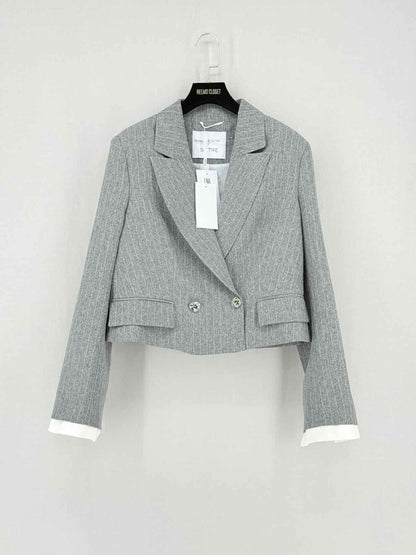 Pre - loved SENTRE Grey Size XLarge Jacket at Reems Closet