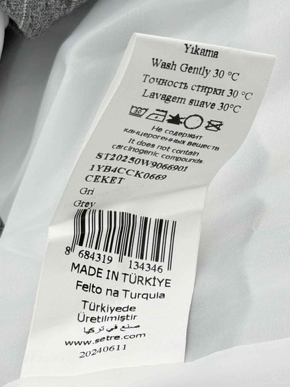 Pre - loved SENTRE Grey Size XLarge Jacket at Reems Closet