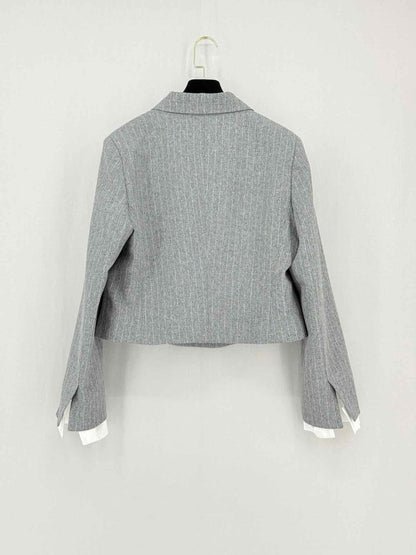 Pre - loved SENTRE Grey Size XLarge Jacket at Reems Closet
