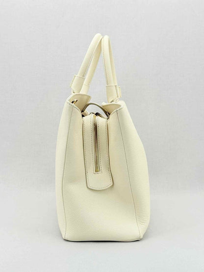Pre - loved SERAPIAN Luna Zip Cream Tote Bag at Reems Closet