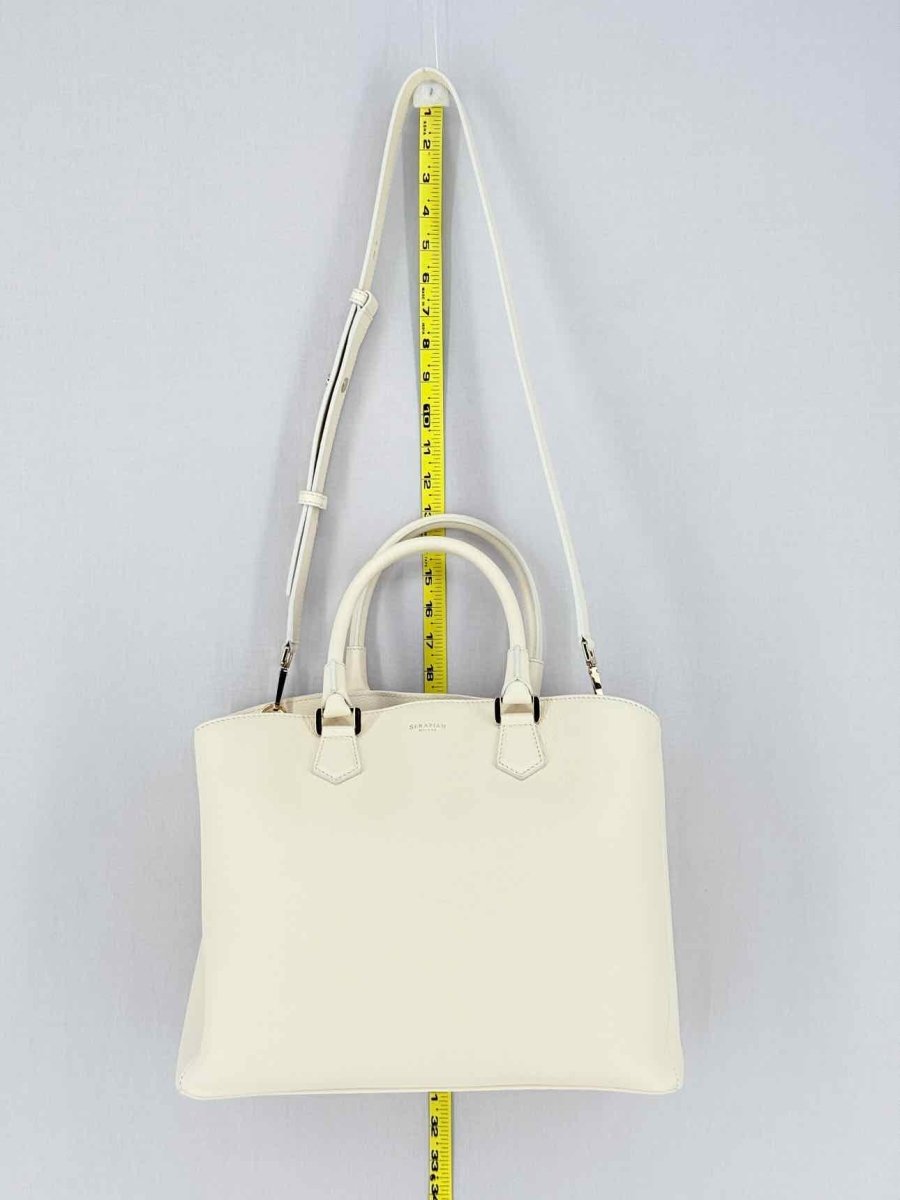 Pre - loved SERAPIAN Luna Zip Cream Tote Bag at Reems Closet