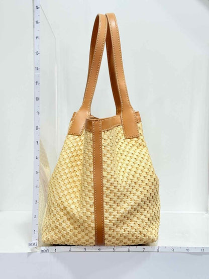 Pre - loved SERAPIAN Small Secret Natural Tote Bag at Reems Closet