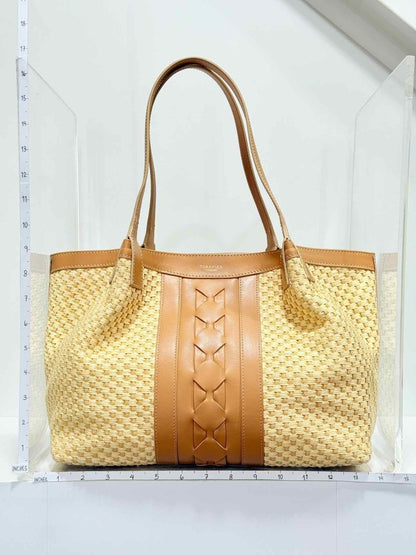Pre - loved SERAPIAN Small Secret Natural Tote Bag at Reems Closet